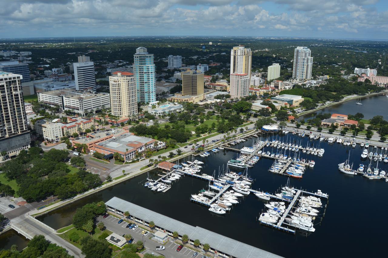 Hyatt Place St. Petersburg/Downtown Exterior foto